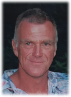 Leslie James (Les) McLaine